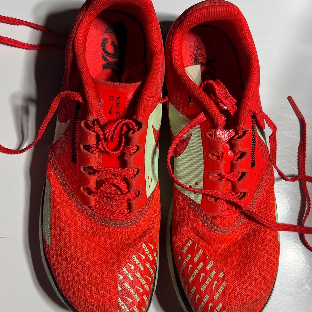 Nike XC running spikes